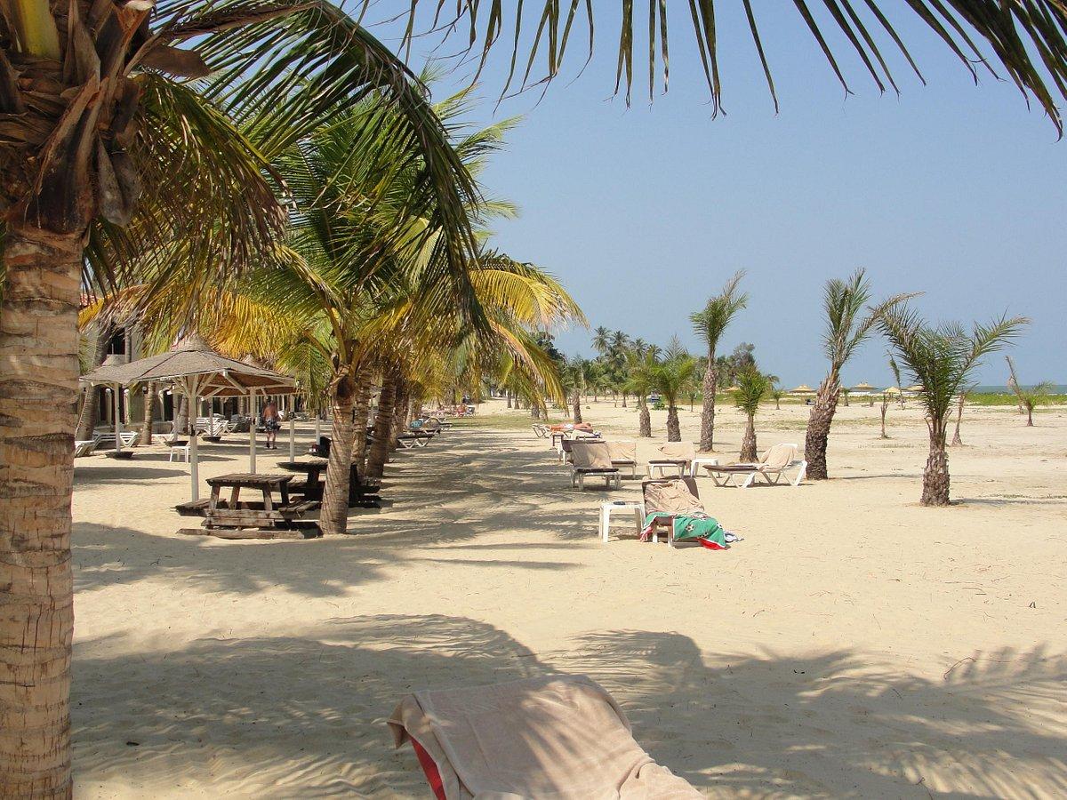 Ocean Bay Hotel & Resort Bakau Bagian luar foto