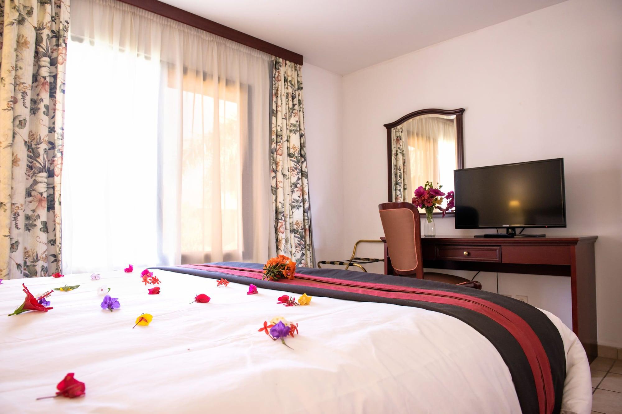Ocean Bay Hotel & Resort Bakau Bagian luar foto