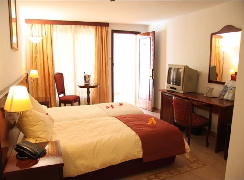 Ocean Bay Hotel & Resort Bakau Bagian luar foto